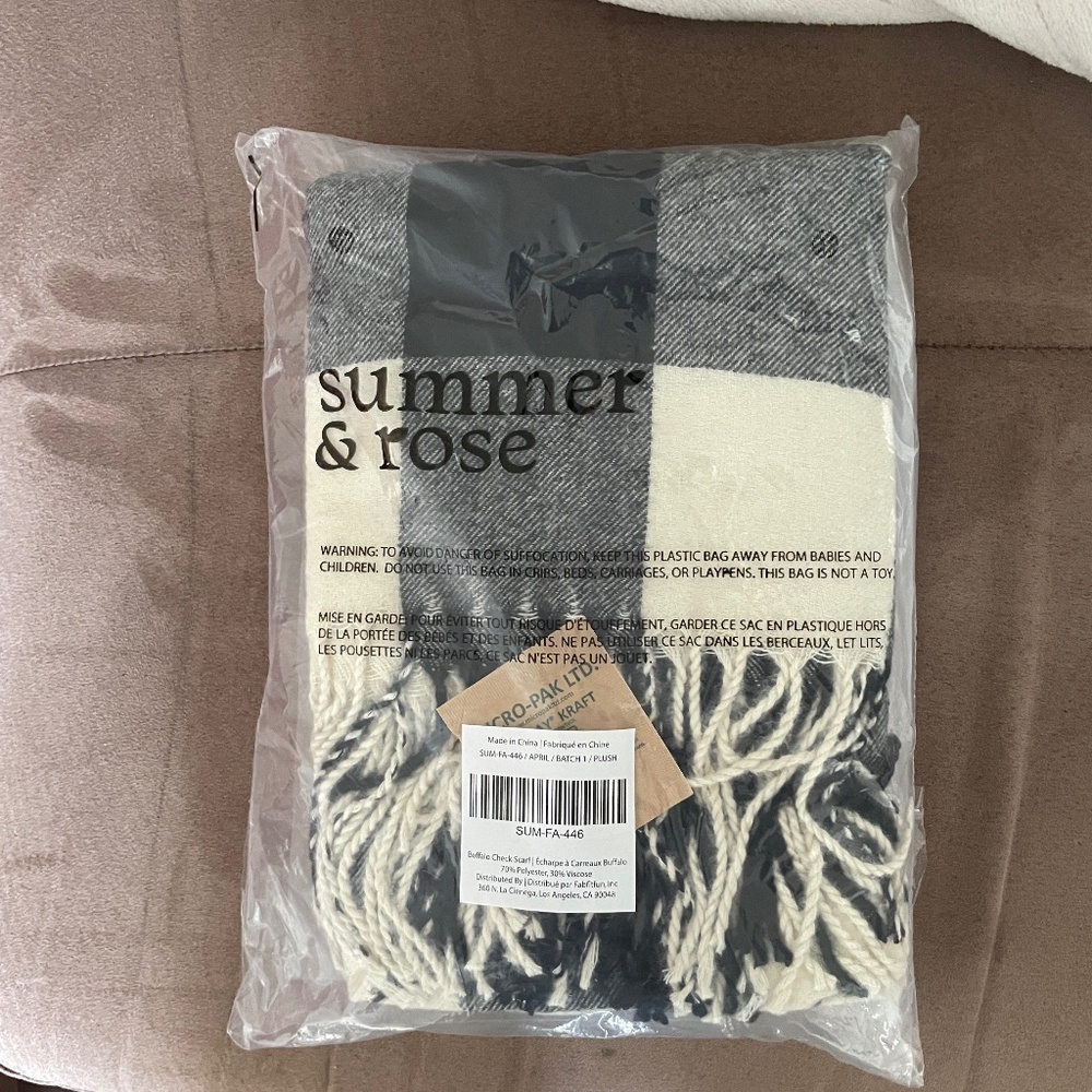 Summer & Rose Buffalo Check Scarf (BNWT)